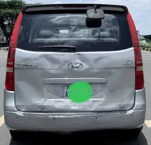Hyundai Starex 2011 Silver
