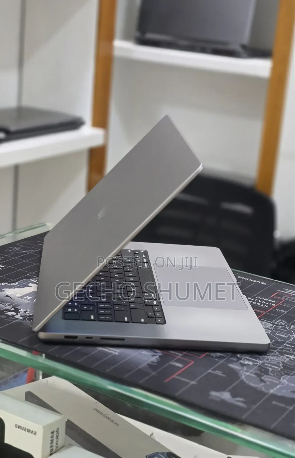 New Laptop Apple MacBook Pro 2021 M1 Max 64GB Apple M1 Max SSD 1T