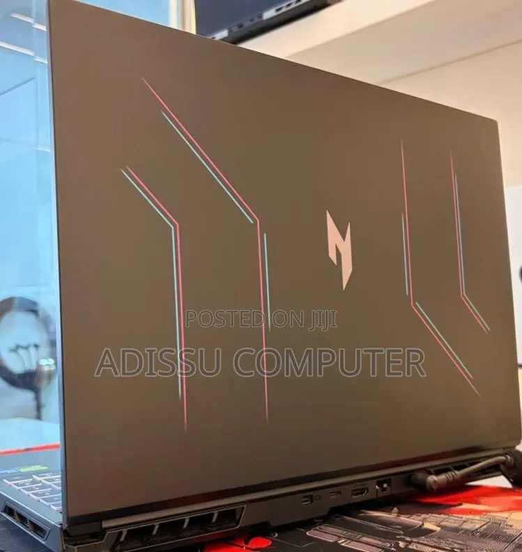 New Laptop Acer Nitro V 16 16GB Intel Core i7 SSD 1T