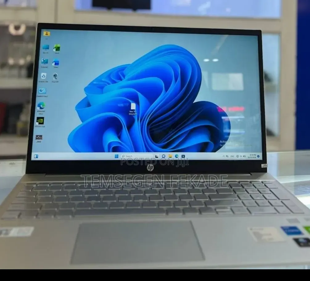 New Laptop HP Pavilion 15 16GB Intel Core i5 SSD 512GB