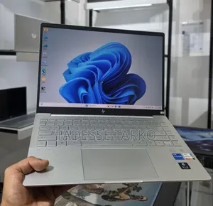 New Laptop HP 16GB Intel Core i5 SSD 1T