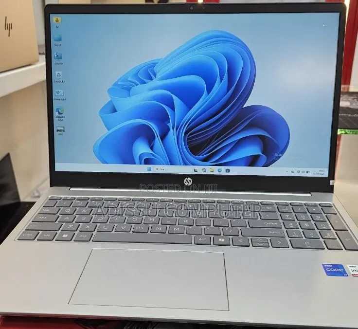 New Laptop HP Stream Notebook 16GB Intel Core i7 SSD 1T