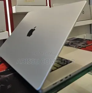 New Laptop Apple MacBook Pro 2021 M1 16GB Apple M1 Pro SSD 512GB