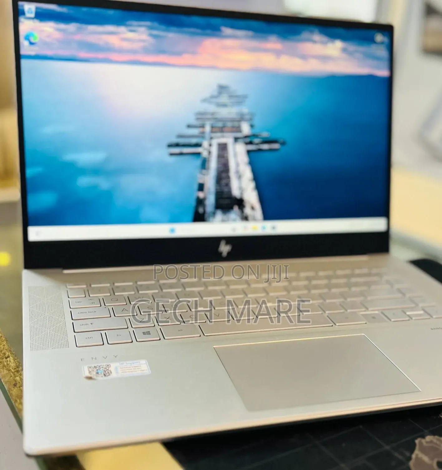 New Laptop HP Envy x360 16GB Intel Core i7 SSD 512GB