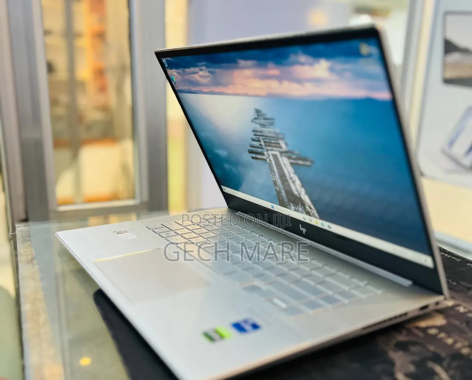 New Laptop HP Envy x360 16GB Intel Core i7 SSD 512GB