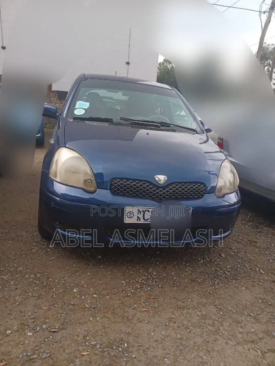 Toyota Vitz 2004 Blue