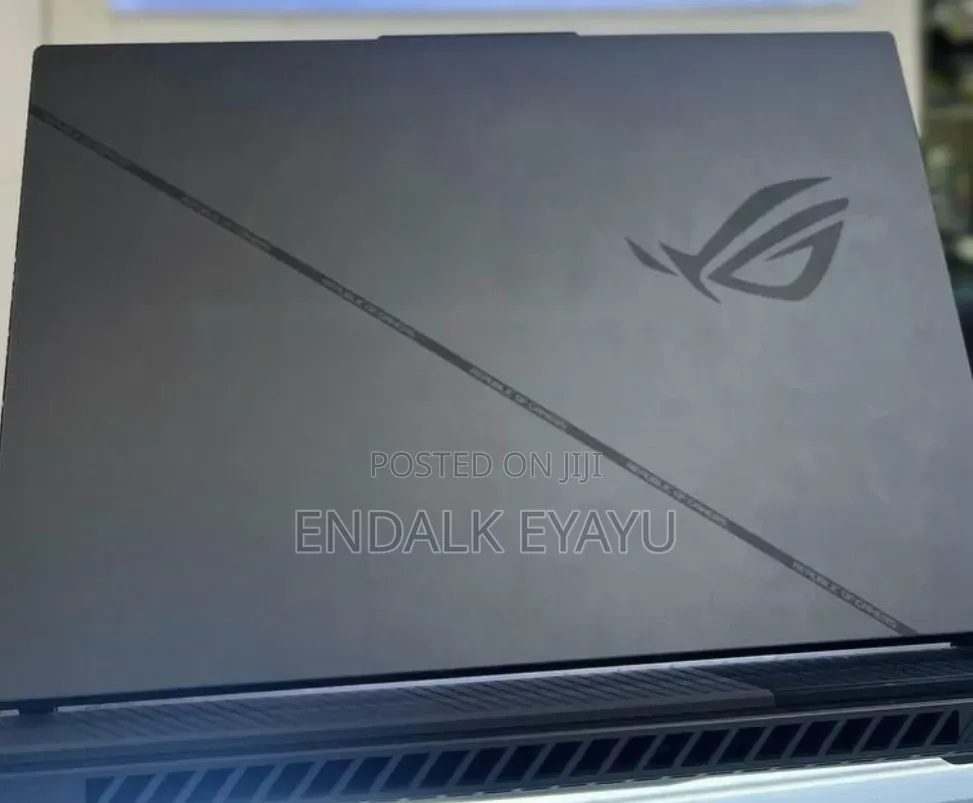 New Laptop Asus ROG Strix G16 G614 16GB Intel Core i9 SSD 16 GB