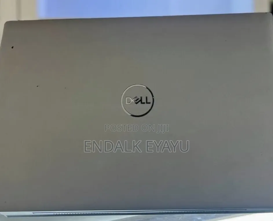 New Laptop Dell Latitude 15 3560 16GB Intel Core i7 SSD 512GB
