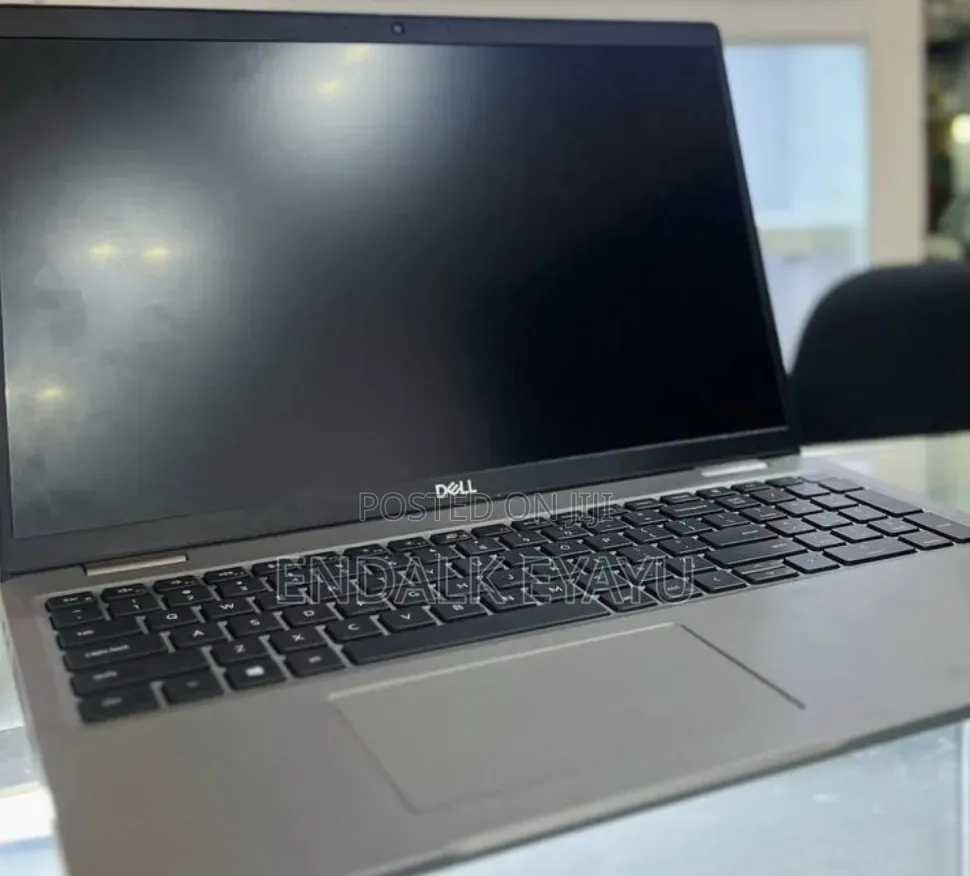 New Laptop Dell Latitude 15 3560 16GB Intel Core i7 SSD 512GB