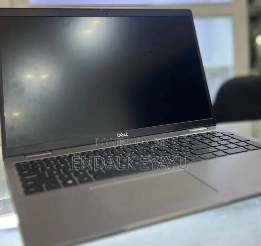 New Laptop Dell Latitude 15 3560 16GB Intel Core i7 SSD 512GB