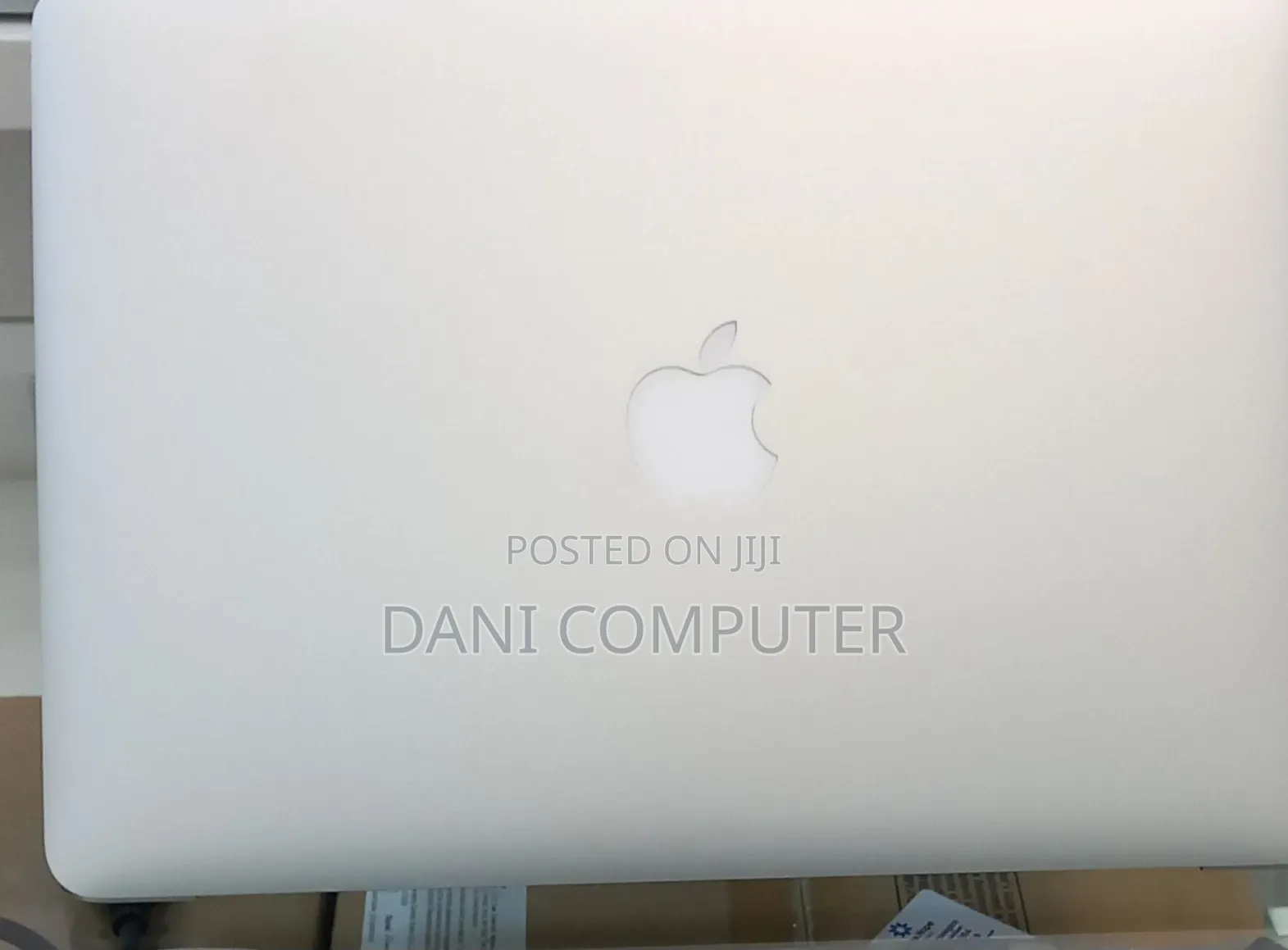 New Laptop Apple MacBook Air 2017 8GB Intel Core i5 SSD 128GB