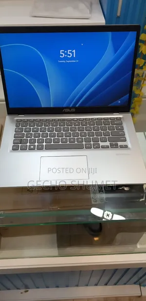 New Laptop Asus Vivobook 14 8GB AMD SSD 256GB