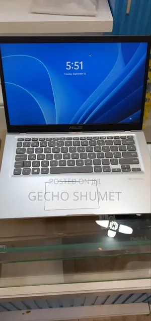New Laptop Asus Vivobook 14 8GB AMD SSD 256GB