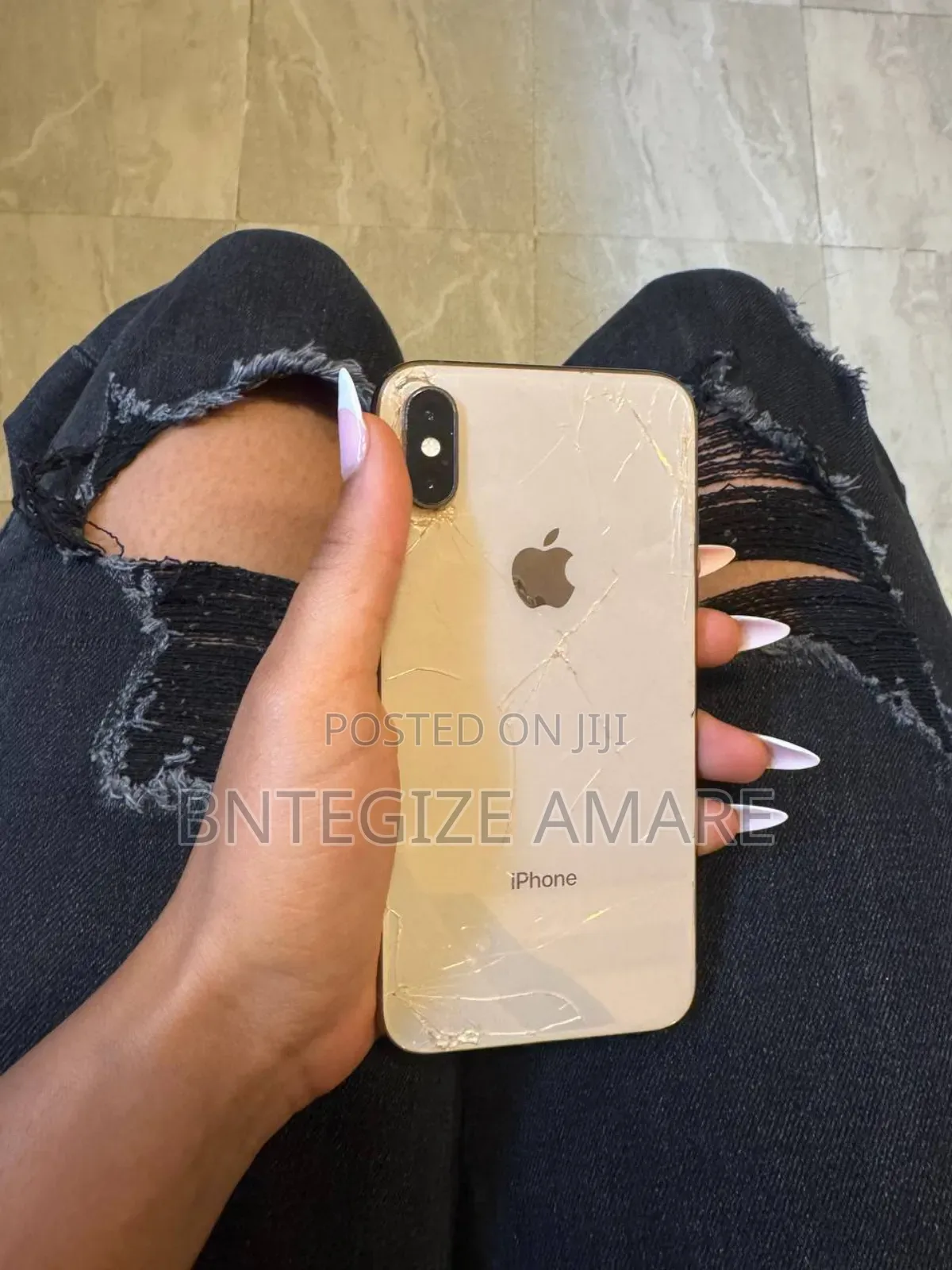 Apple iPhone X 64 GB White