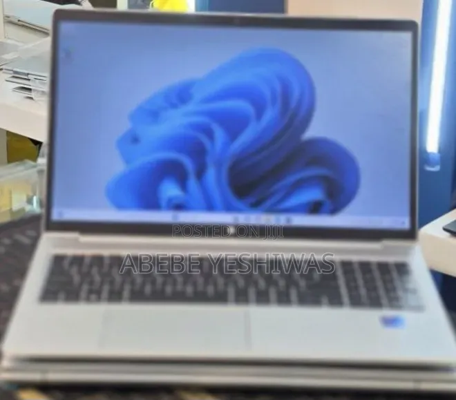 New Laptop HP ProBook 11 X360 16GB Intel Core i7 SSD 512GB