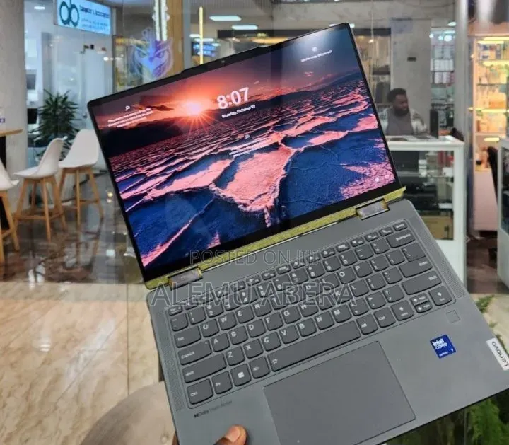New Laptop Lenovo Yoga 7 15ITL5 16GB Intel Core Ultra 7 SSD 512GB