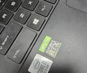 New Laptop MSI GP75 Leopard 16GB Intel Core i7 HDD+SSD 512GB
