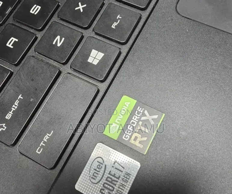 New Laptop MSI GP75 Leopard 16GB Intel Core i7 HDD+SSD 512GB