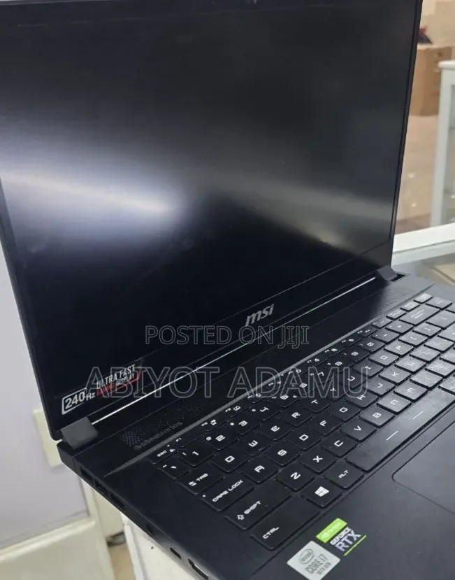 New Laptop MSI GP75 Leopard 16GB Intel Core i7 HDD+SSD 512GB