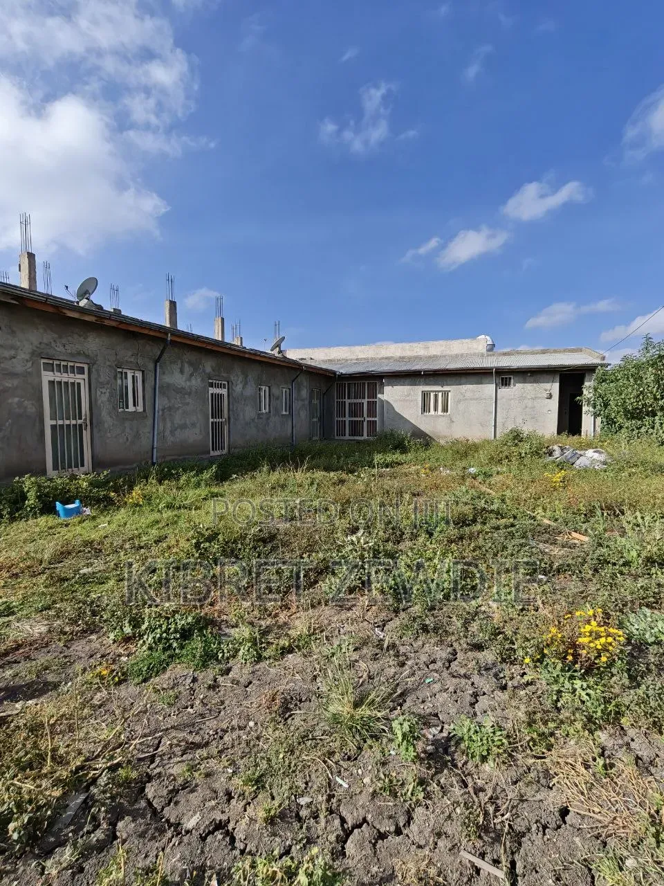 Furnished 4bdrm Farm House in Kibert Zewdie, Yeka for sale
