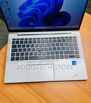 New Laptop HP EliteBook 840 G8 16GB Intel Core i5 SSD 512GB