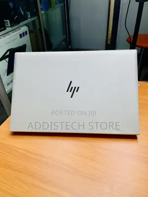 New Laptop HP EliteBook 840 G8 16GB Intel Core i5 SSD 512GB