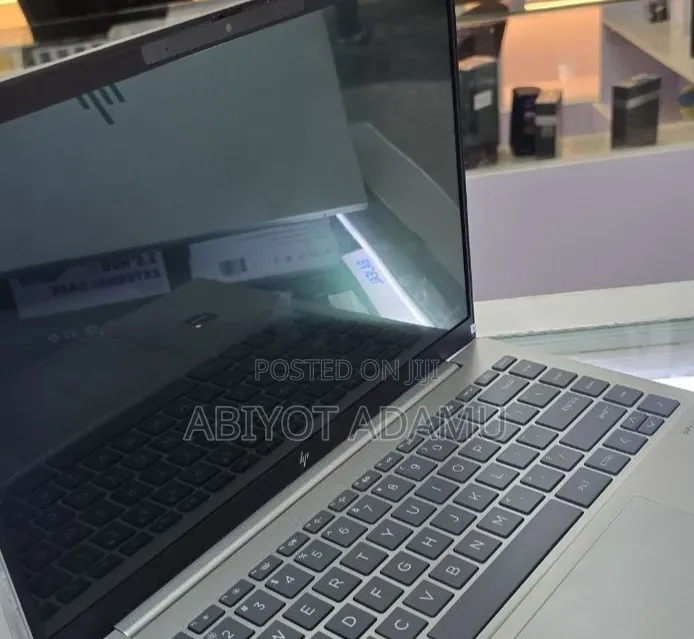 New Laptop HP Pavilion 14 16GB AMD Ryzen 7 SSD 512GB