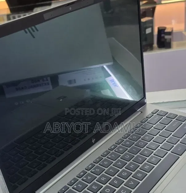 New Laptop HP Pavilion 14 16GB AMD Ryzen 7 SSD 512GB