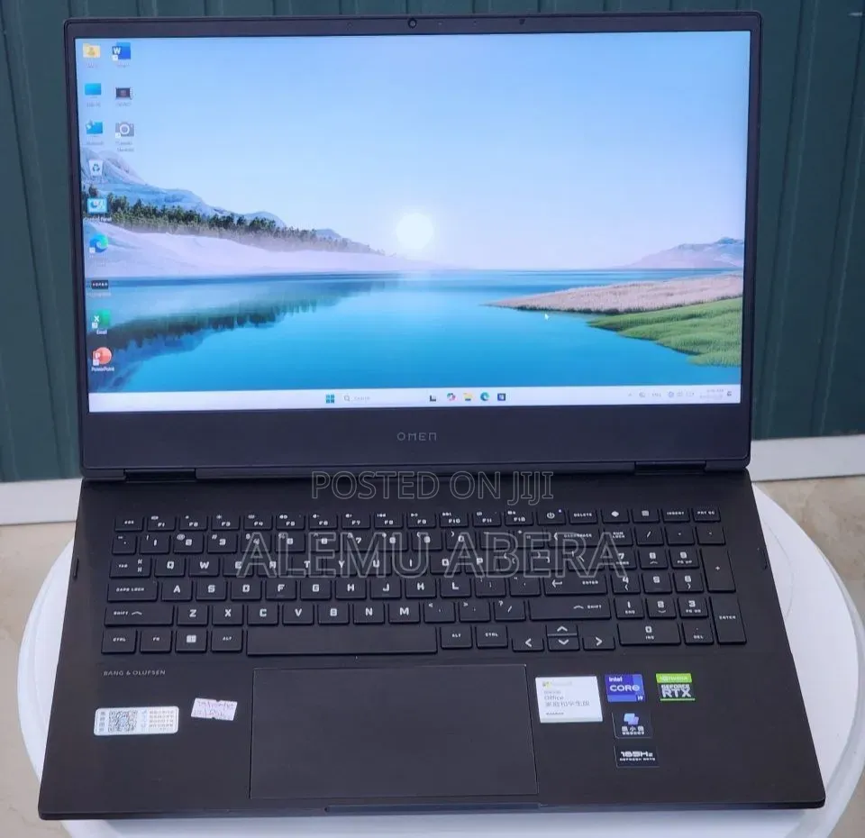 New Laptop HP Omen 16 16GB Intel Core i9 SSD 512GB