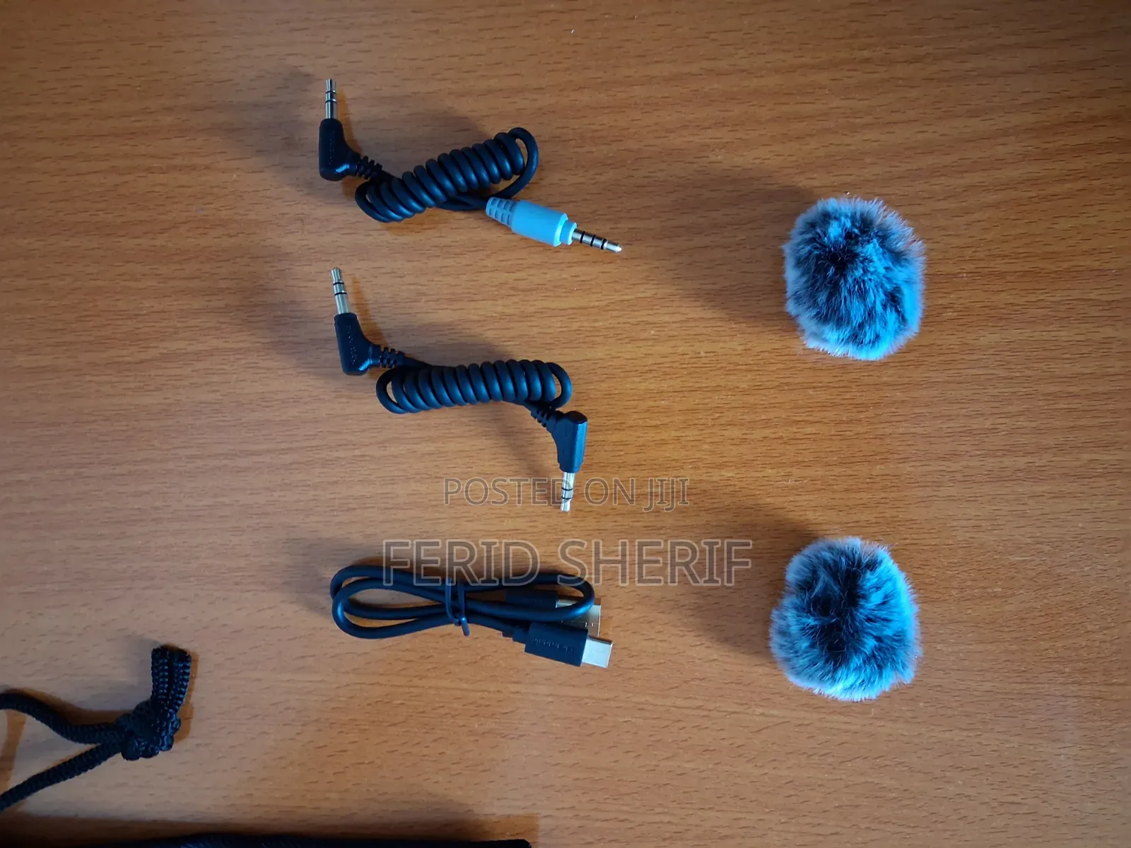 4-in-1 Wireless Microphone System