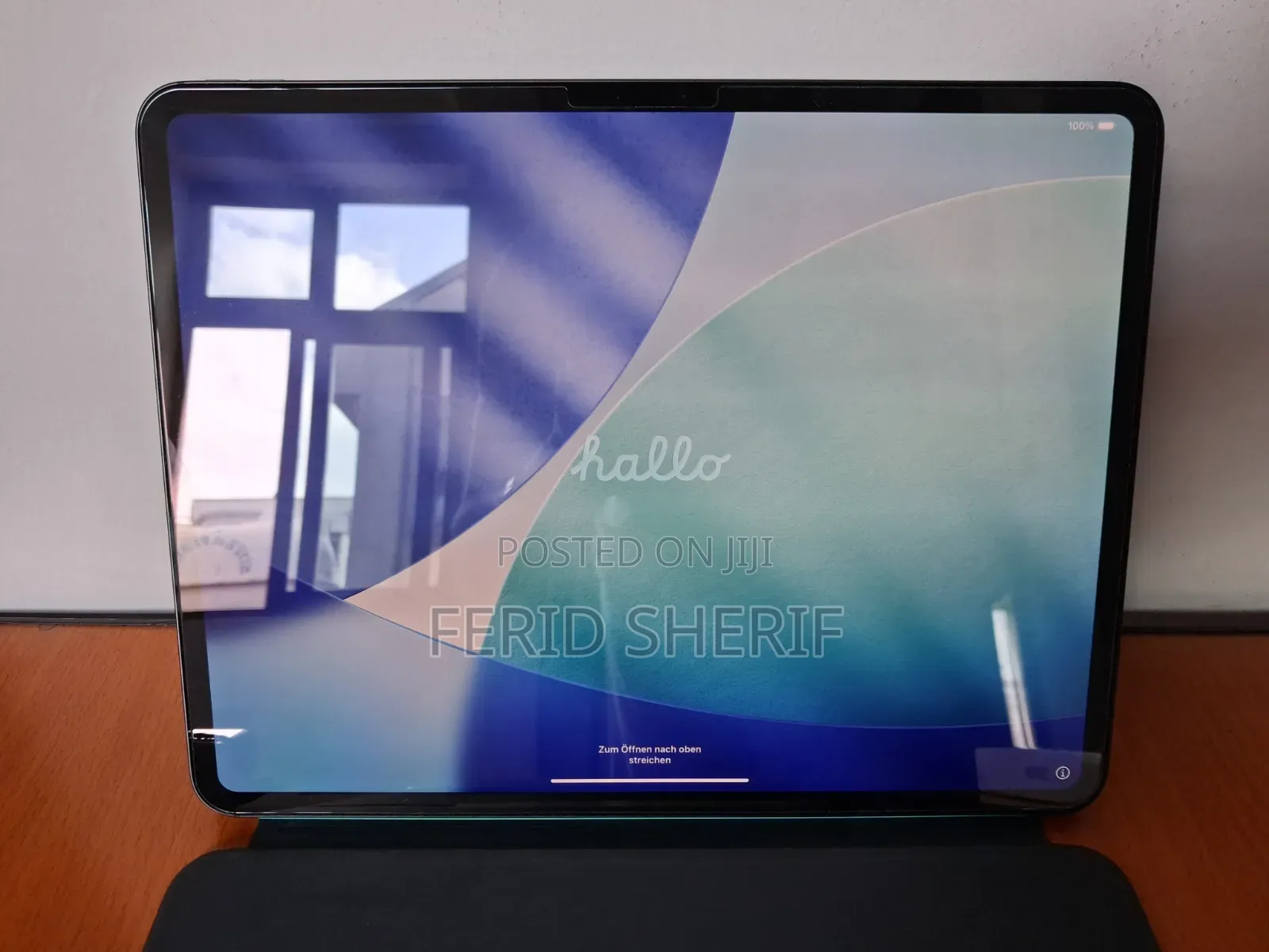 New Apple iPad Pro 13 (2025) 256 GB Black