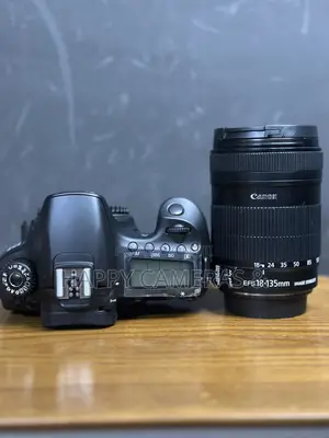 Canon 60D 18-135mm DSLR Camera