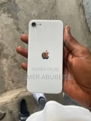 Apple iPhone SE (2020) 128 GB White