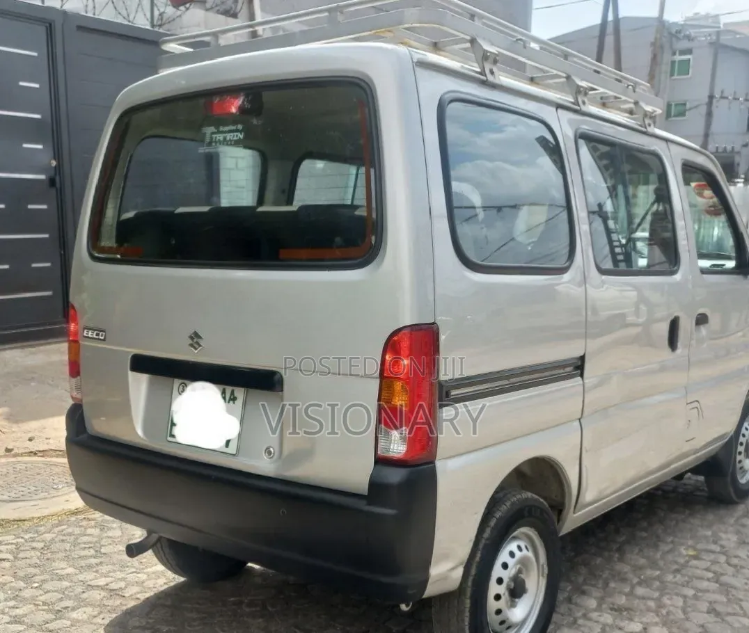 Suzuki Eeco 2024 Gray