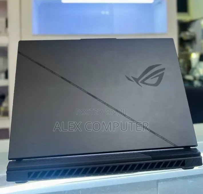 New Laptop Asus ROG Strix G16 G614 16GB Intel Core i9 SSD 1T