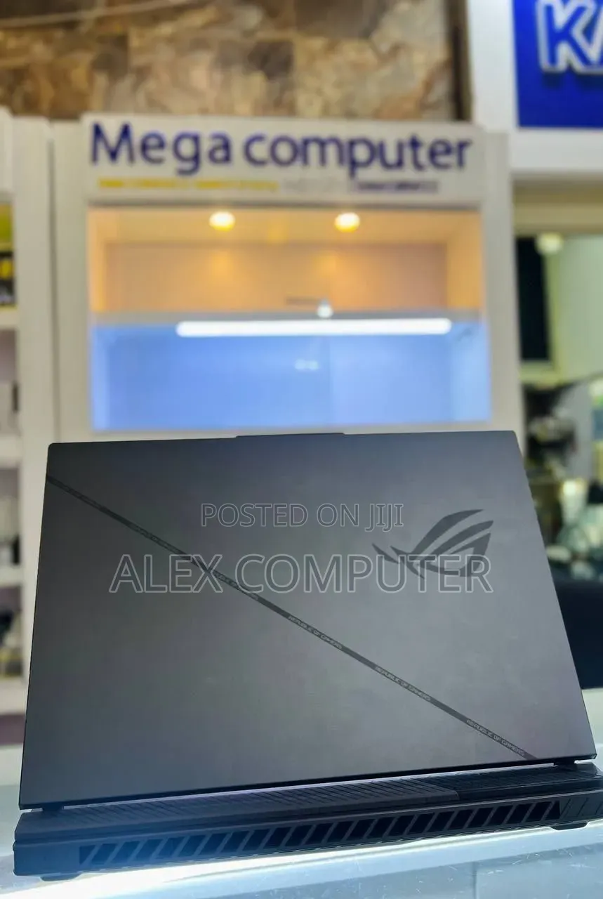 New Laptop Asus ROG Strix G16 G614 16GB Intel Core i9 SSD 1T