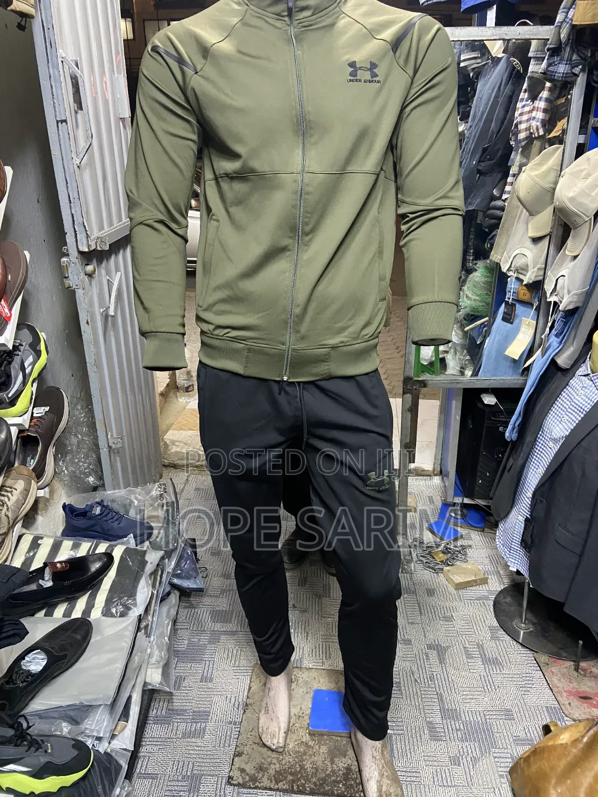 Premium UA Tracksuit Set –