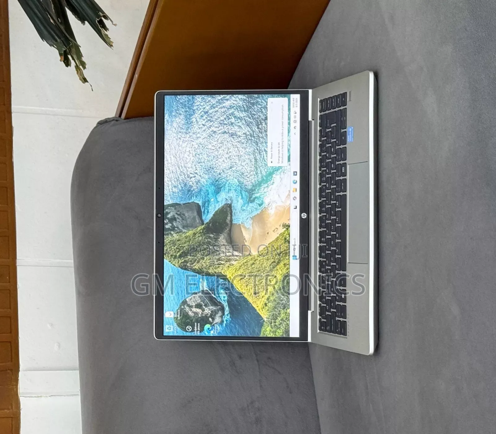 New Laptop HP ProBook 440 G9 16GB Intel Core i7 SSD 512GB