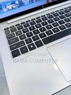 New Laptop HP EliteBook 840 G10 16GB Intel Core i7 SSD 512GB