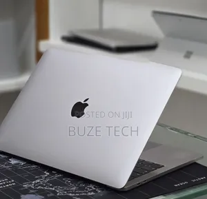 New Laptop Apple MacBook Pro 2019 16GB Intel Core i7 SSD 1T