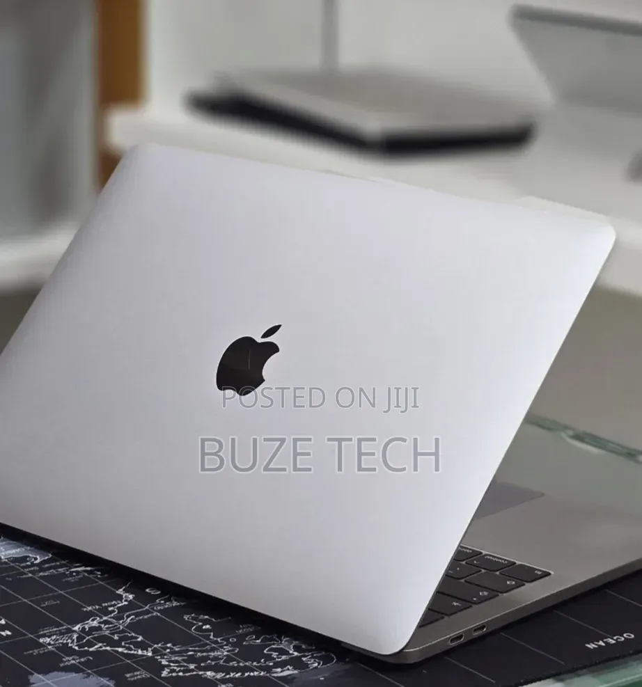 New Laptop Apple MacBook Pro 2019 16GB Intel Core i7 SSD 1T