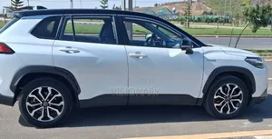Toyota Frontlander 2024 White