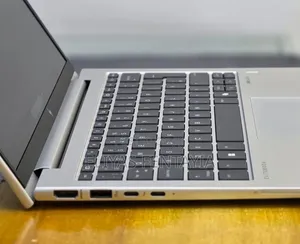 New Laptop HP Elitebook 830 G11 16GB Intel Core Ultra 7 SSD 512GB