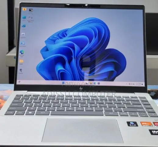 New Laptop HP Pavilion 14 16GB AMD Ryzen 7 SSD 1T