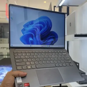 New Laptop Lenovo IdeaPad 1 16GB AMD Ryzen 7 SSD 512GB