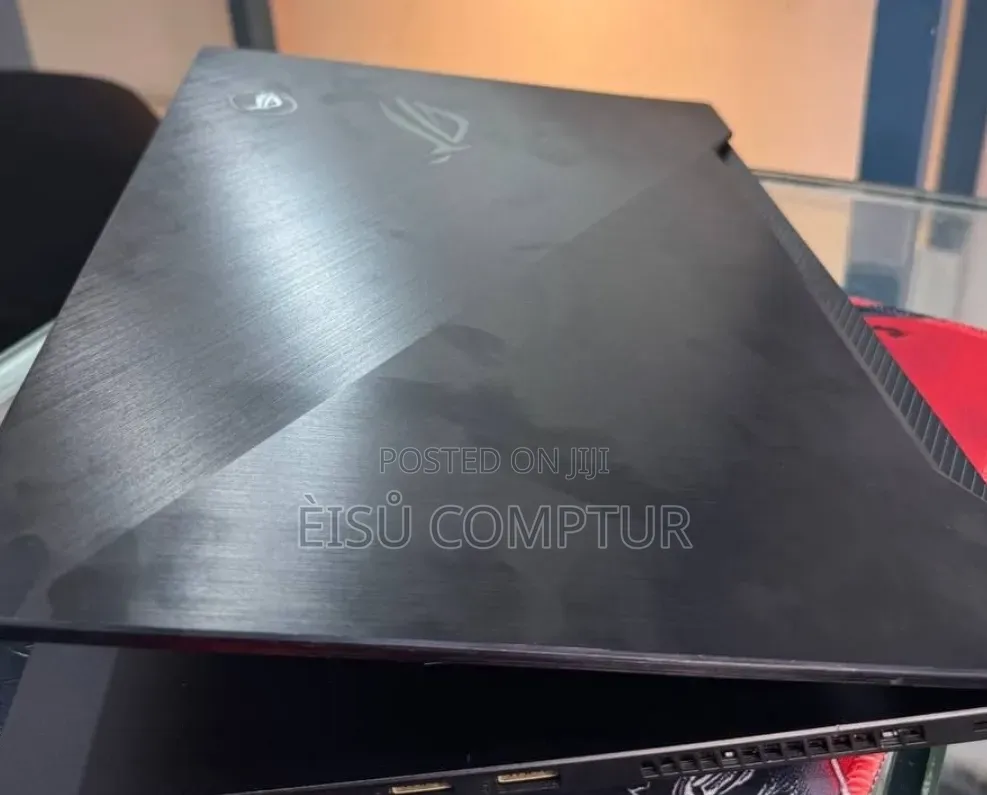 New Laptop Asus ROG Zephyrus G15 16GB AMD Ryzen 7 SSD 512GB