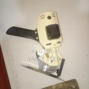 Joyee Garment Cutter