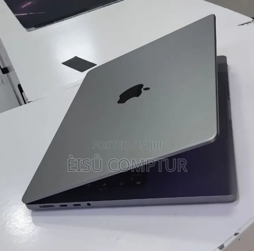 New Laptop Apple MacBook Pro 2021 M1 32GB Apple M1 Pro SSD 512GB