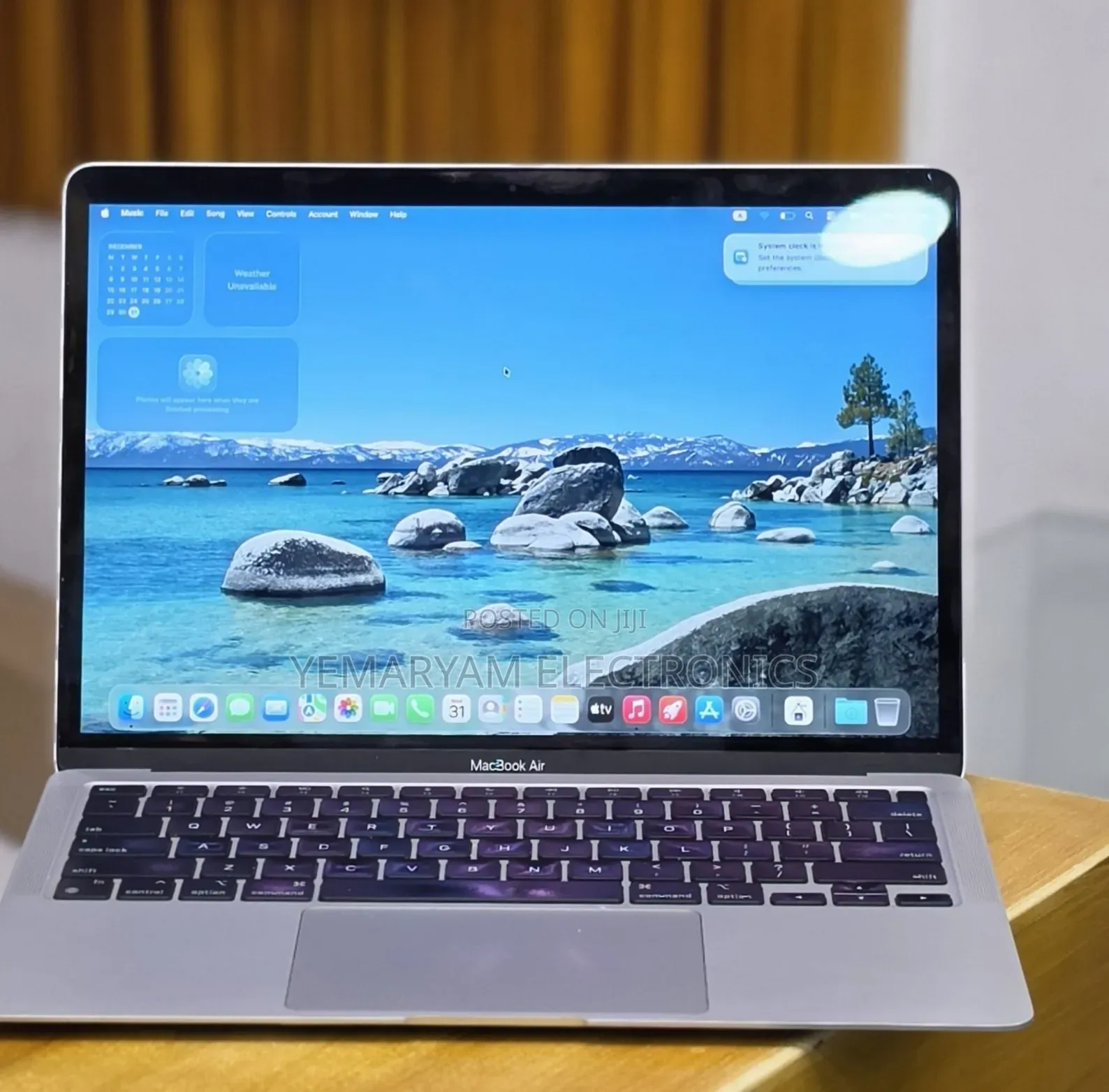 New Laptop Apple MacBook Air 2020 M1 8GB Apple M1 SSD 256GB
