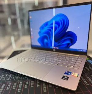 New Laptop HP Pavilion 14 16GB Intel Core i7 SSD 1T